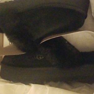 Women's UGG Slippers - Disquette